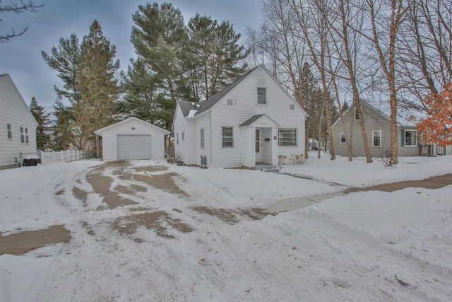 424 N 8TH AVENUE, Wausau, WI 54401