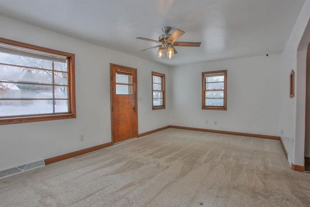 424 N 8TH AVENUE, Wausau, WI 54401