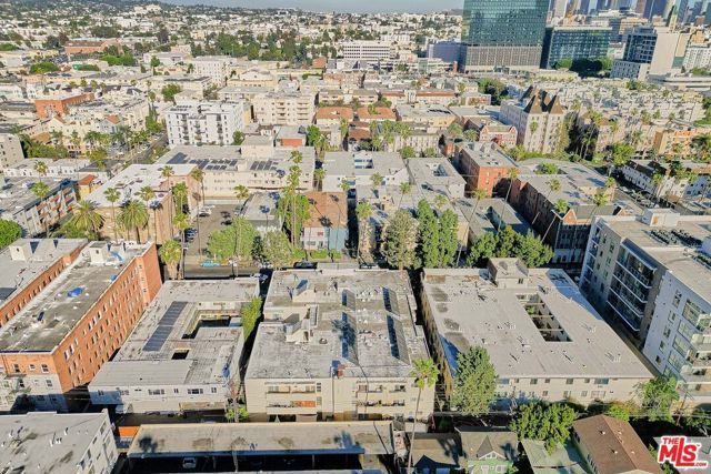 425 S Kenmore Avenue 104, Los Angeles, CA 90020