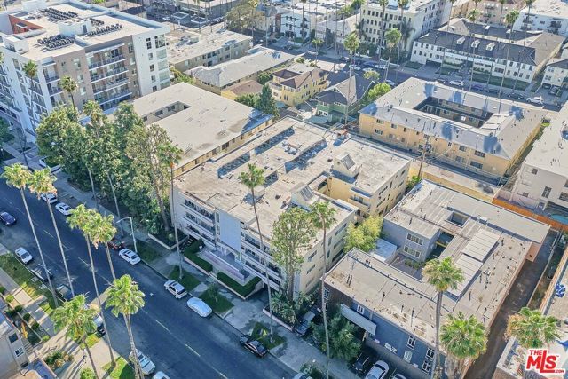 425 S Kenmore Avenue 104, Los Angeles, CA 90020