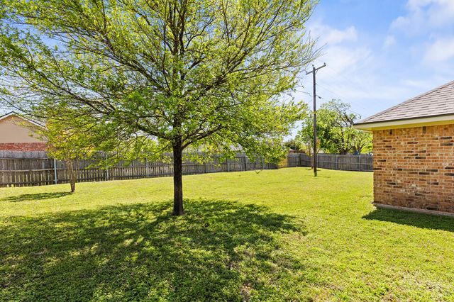 713 Ver-Lo Drive, Lorena, TX 76655