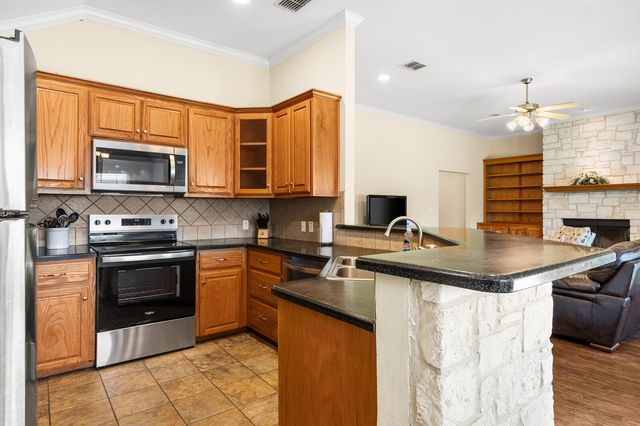 713 Ver-Lo Drive, Lorena, TX 76655