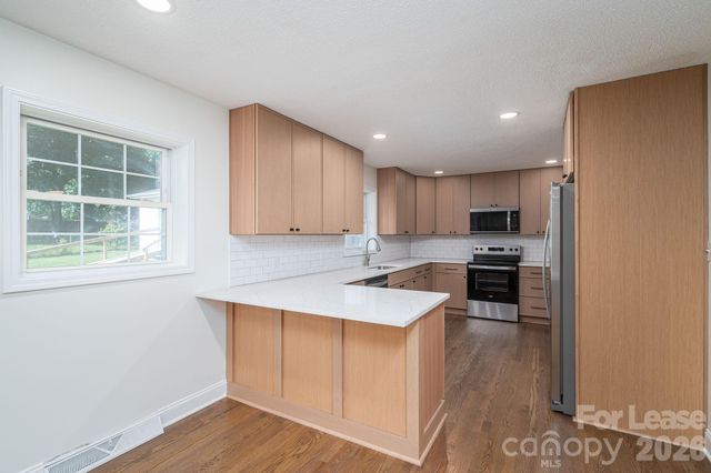 2020 Helen Drive, Gastonia, NC 28054
