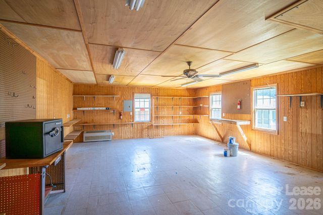 2020 Helen Drive, Gastonia, NC 28054