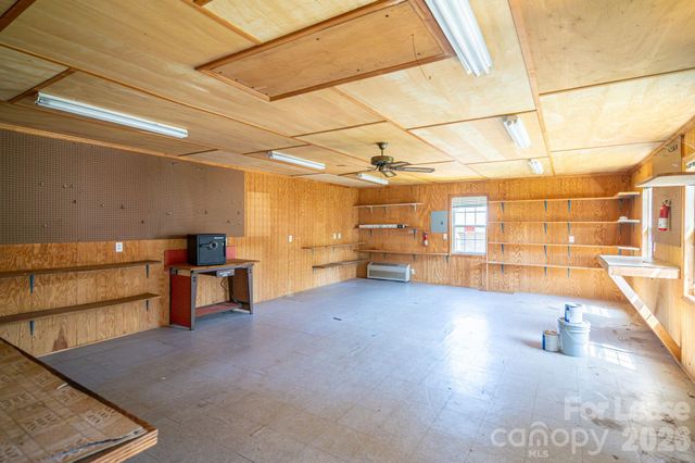 2020 Helen Drive, Gastonia, NC 28054