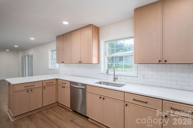 2020 Helen Drive, Gastonia, NC 28054