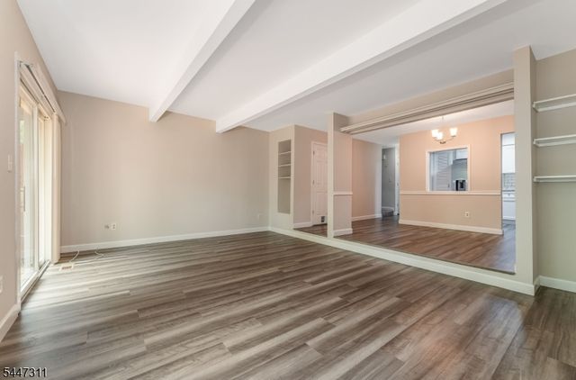 3 Chelsea Cir, Raritan Twp., NJ 08822