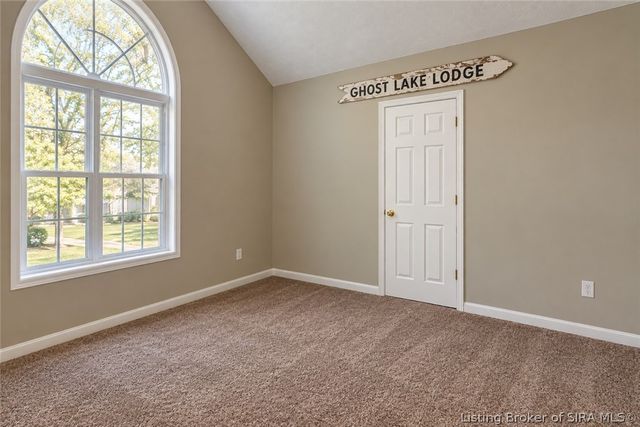131 Meadow Drive, Sellersburg, IN 47172
