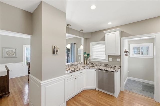 72 Crane St, Dedham, MA 02026