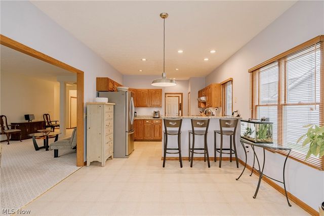 133 Gleneagle Drive, Elyria, OH 44035