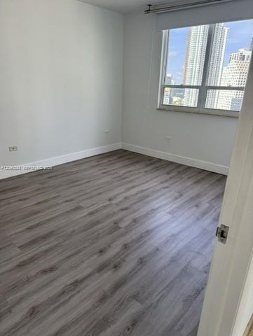 801 Brickell Key Boulevard 2502, Miami, FL 33131