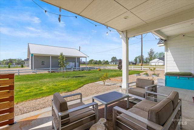 17220 Colbey Lane, Wilder, ID 83676