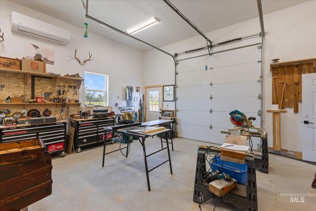 17220 Colbey Lane, Wilder, ID 83676