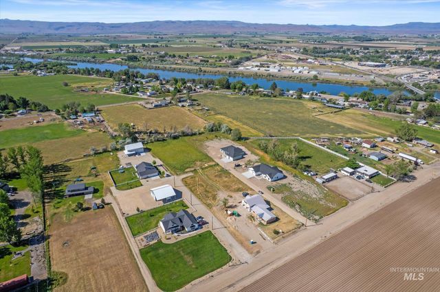 17220 Colbey Lane, Wilder, ID 83676