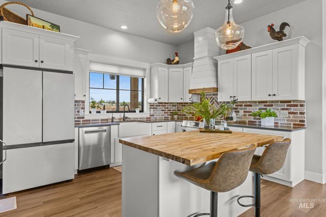 17220 Colbey Lane, Wilder, ID 83676