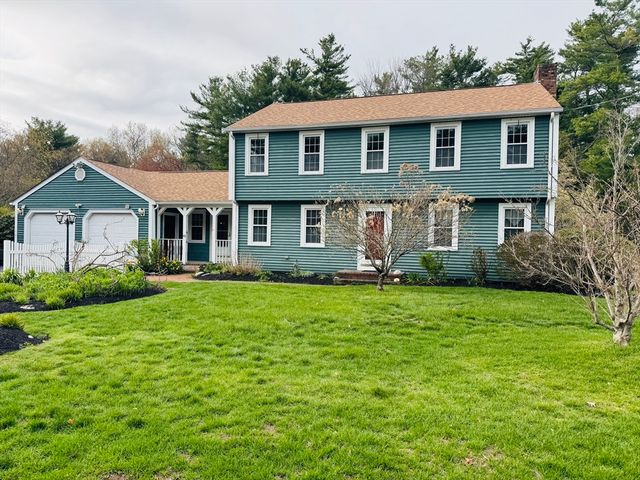 10 Parker Dr, Freetown, MA 02717