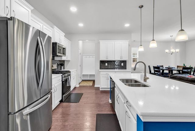 1330 Reflection Pond Dr., Little River, SC 29566