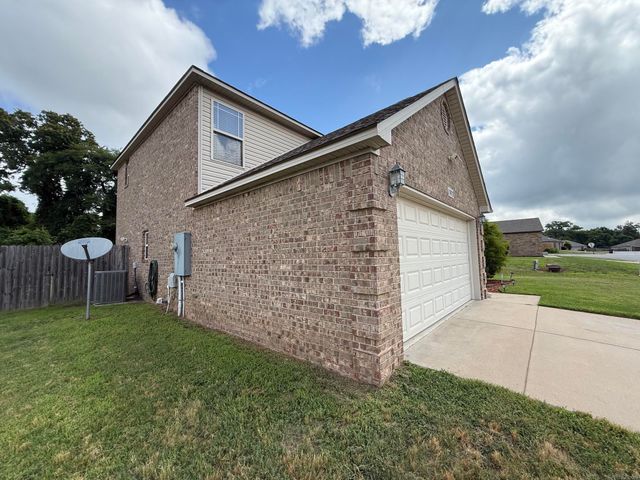 13032 Skyridge Cove, Alexander, AR 72002