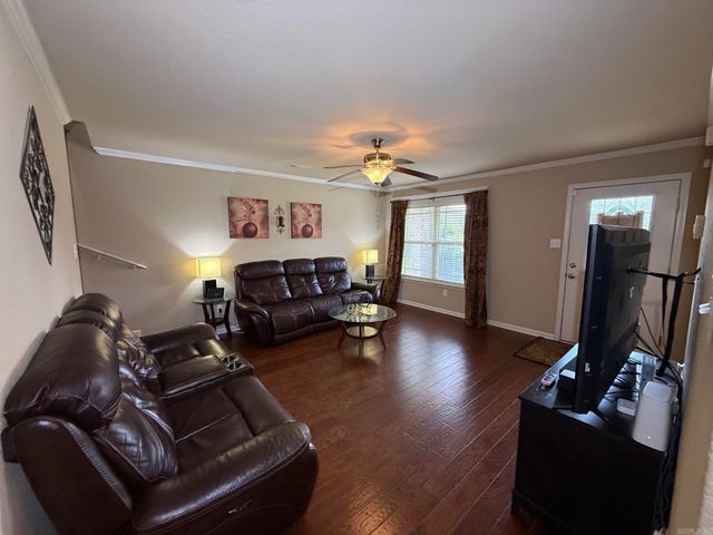 13032 Skyridge Cove, Alexander, AR 72002