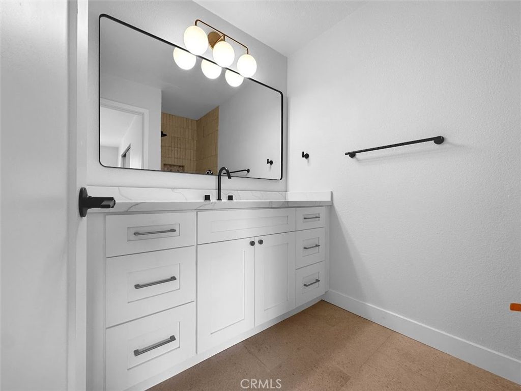 Image 20 of property listing at 9948 Del Rio 98, Cypress, CA 90630