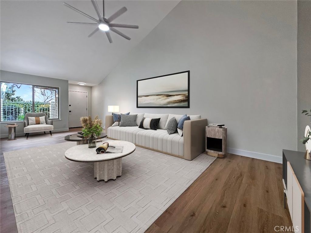 Image 9 of property listing at 9948 Del Rio 98, Cypress, CA 90630