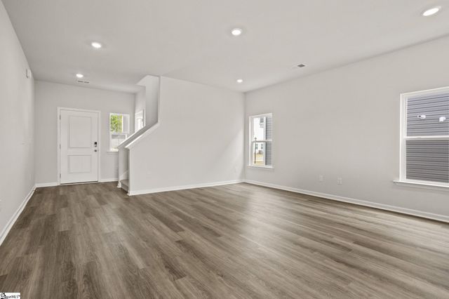 106 Wilson School Street, Simpsonville, SC 29681