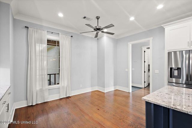 100 Camden Lake Drive, Madison, MS 39110