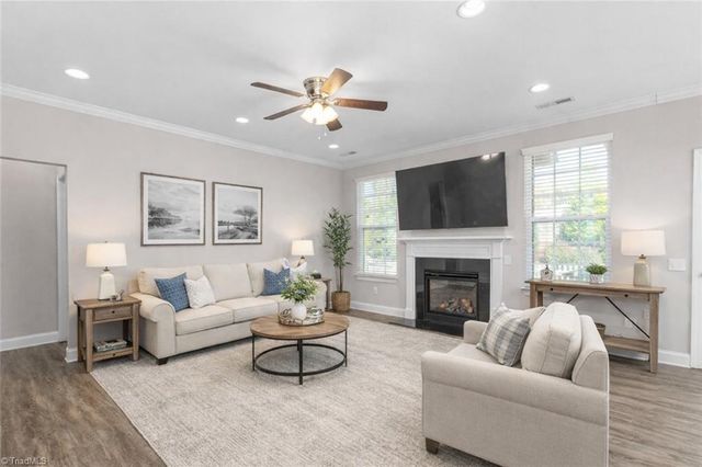 1408 Farm Ridge Road, Kernersville, NC 27284