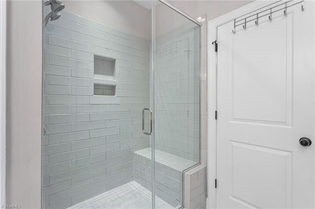 1408 Farm Ridge Road, Kernersville, NC 27284