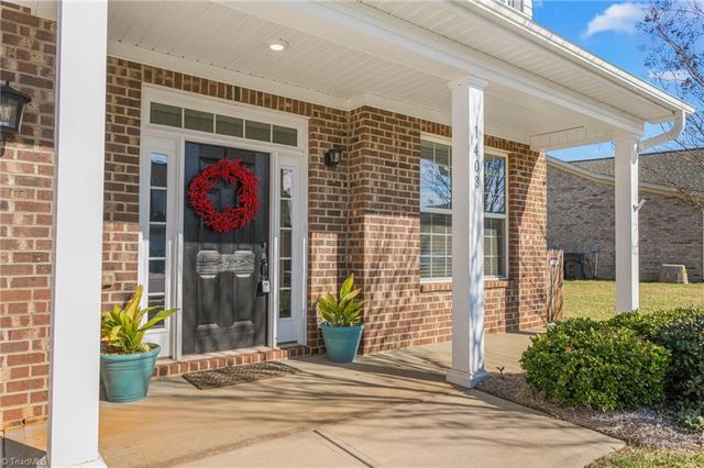 1408 Farm Ridge Road, Kernersville, NC 27284