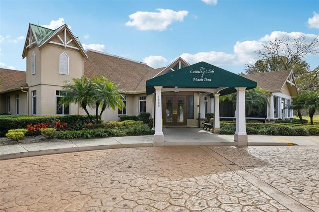 8013 PINE HOLLOW DRIVE, Mount Dora, FL 32757