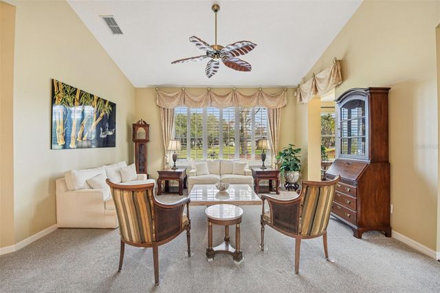 8013 PINE HOLLOW DRIVE, Mount Dora, FL 32757