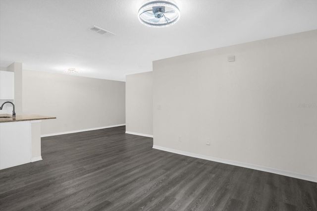 7606 PISSARRO DRIVE 14204, Orlando, FL 32819