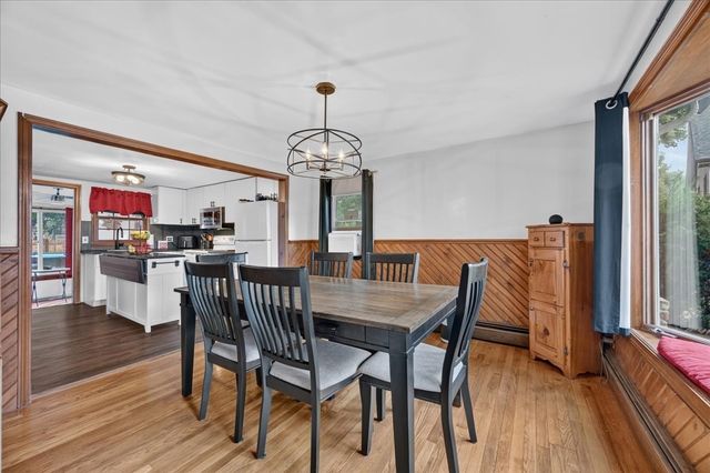 29 Beeden Rd, Westport, MA 02790