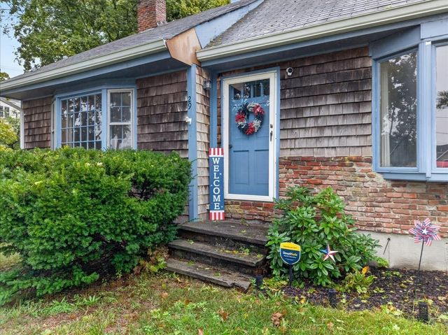 29 Beeden Rd, Westport, MA 02790