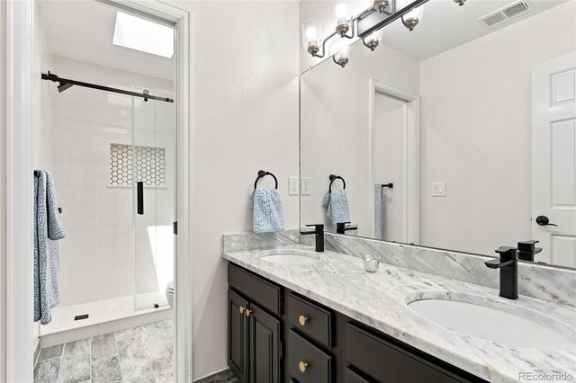 1721 E Phillips Avenue, Centennial, CO 80122