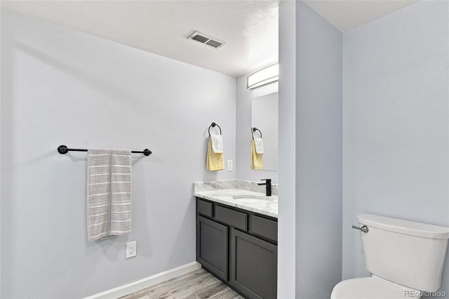 1721 E Phillips Avenue, Centennial, CO 80122
