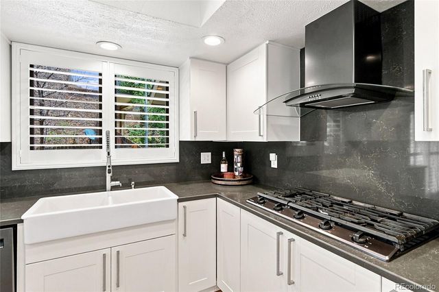 1721 E Phillips Avenue, Centennial, CO 80122