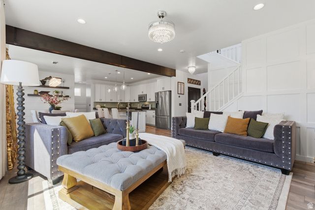 21 W SWAINSON AVE, Saratoga Springs, UT 84045