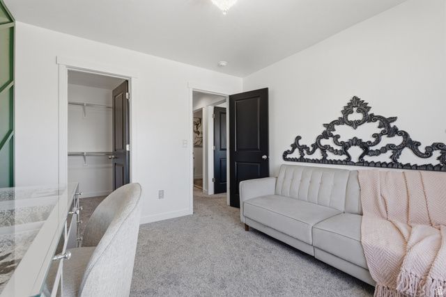 21 W SWAINSON AVE, Saratoga Springs, UT 84045