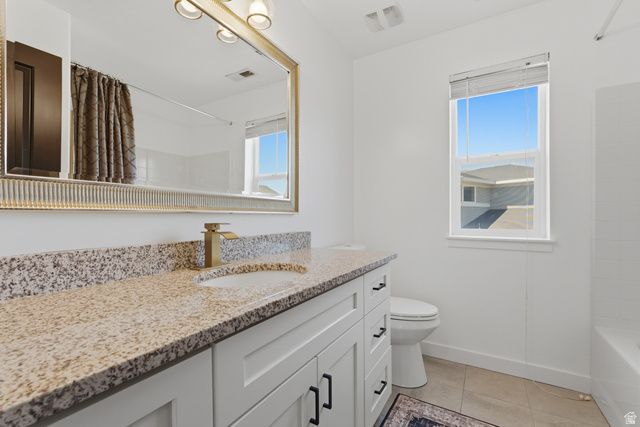 21 W SWAINSON AVE, Saratoga Springs, UT 84045