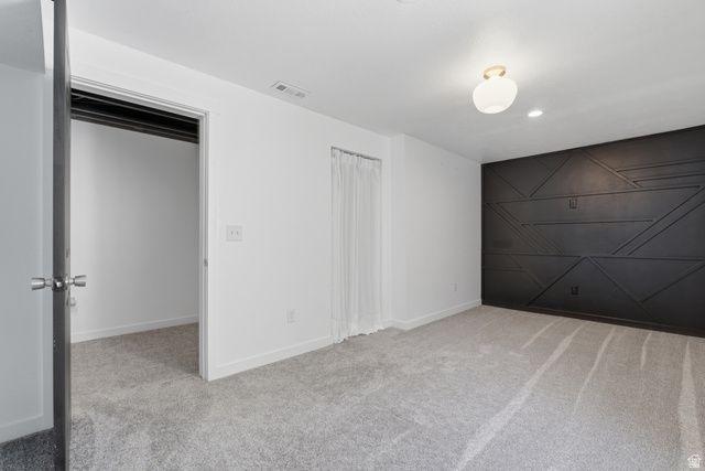 21 W SWAINSON AVE, Saratoga Springs, UT 84045