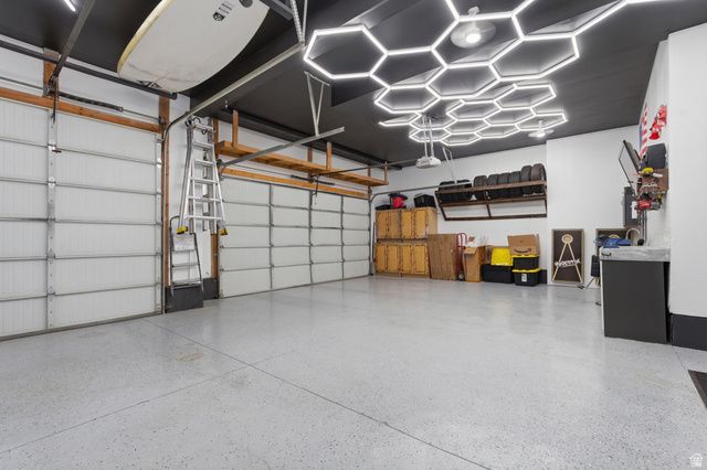 21 W SWAINSON AVE, Saratoga Springs, UT 84045
