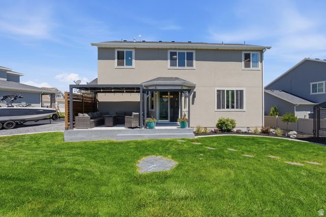 21 W SWAINSON AVE, Saratoga Springs, UT 84045