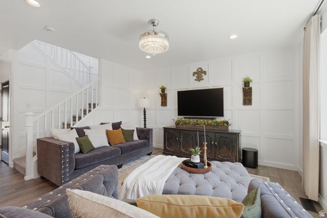 21 W SWAINSON AVE, Saratoga Springs, UT 84045