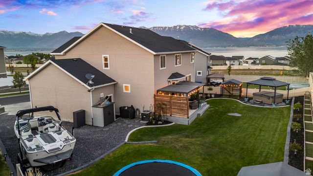 21 W SWAINSON AVE, Saratoga Springs, UT 84045
