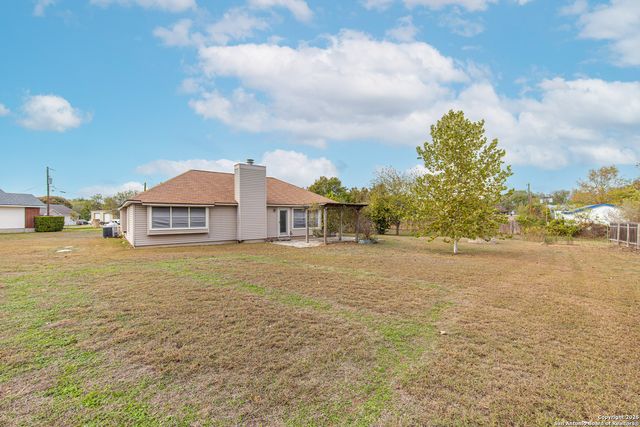 303 Turtledove, Kyle, TX 78640