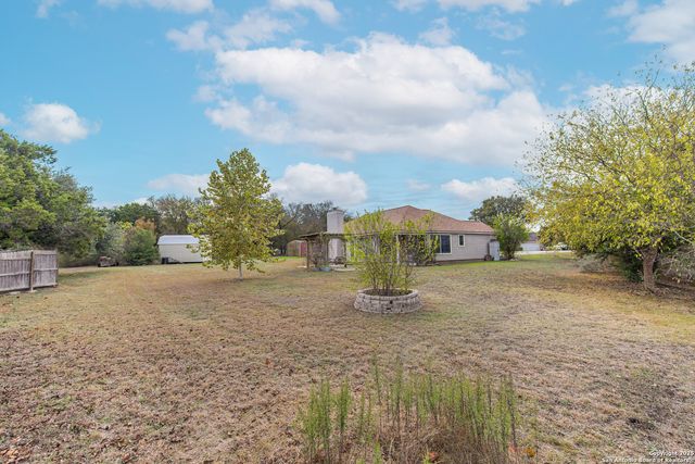 303 Turtledove, Kyle, TX 78640