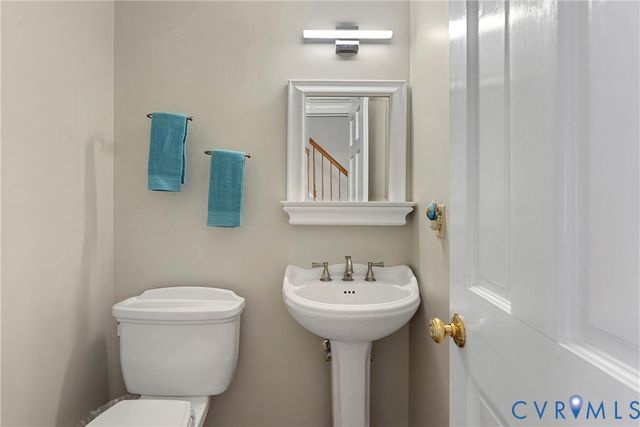 7333 Pinehurst Dr, Quinton, VA 23141