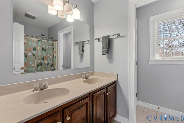 7333 Pinehurst Dr, Quinton, VA 23141